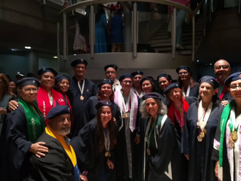 Graduacion Ubv4336584447249035502