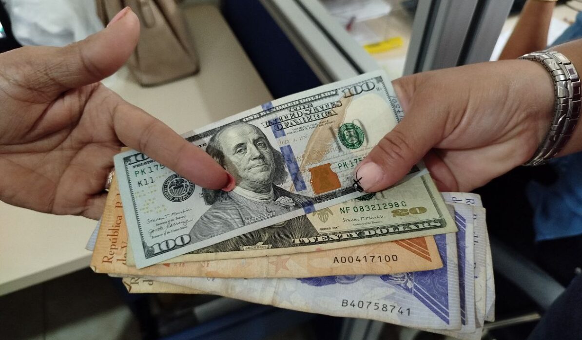 Dolares Bolivares