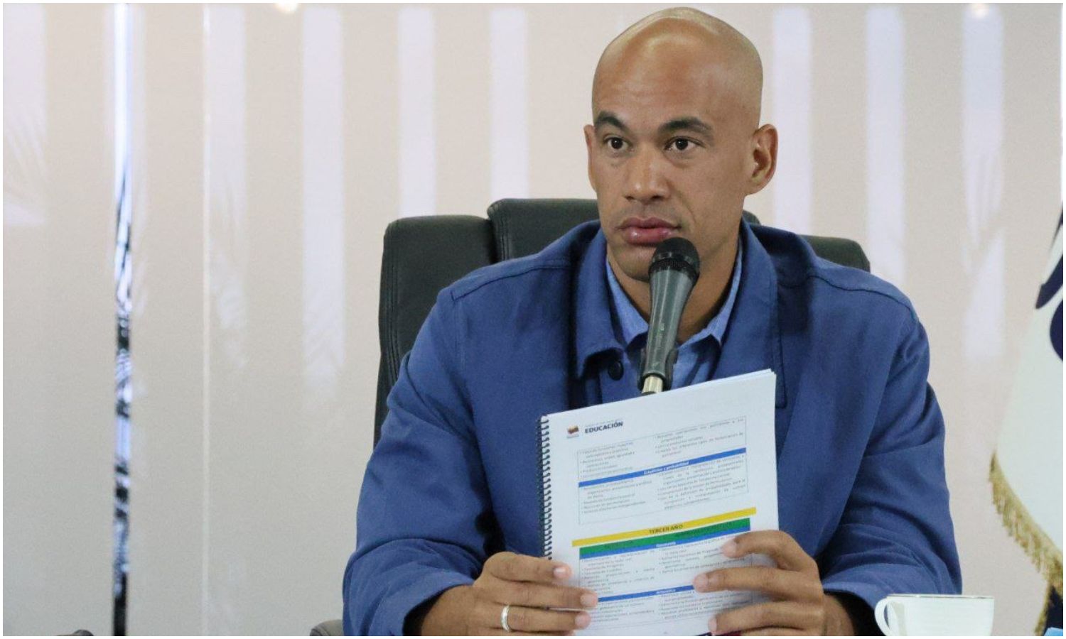 Hector Rodriguez. Ministro De Educacion