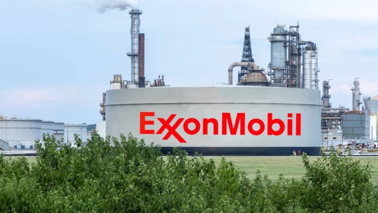 Exxon Mobil1jpg 194444