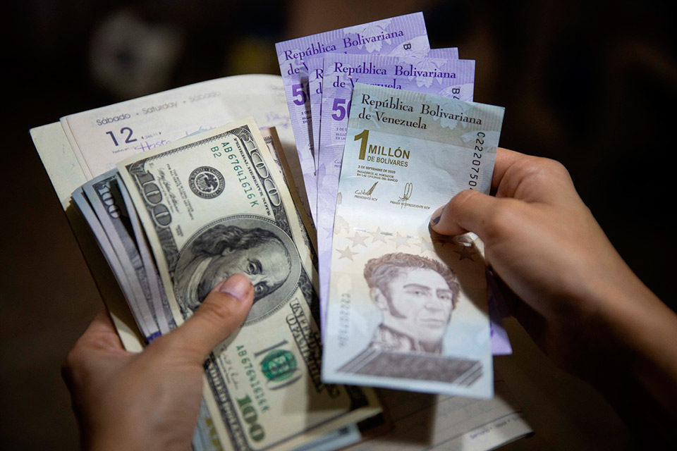 Economia Venezuela Crisis Bolivares Dolares 960×640 1 Economia Venezuela Crisis Bolivares Dolares 960x640 1