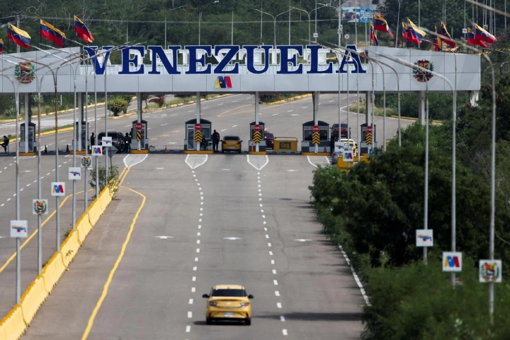 Frontera Colombia.jpg
